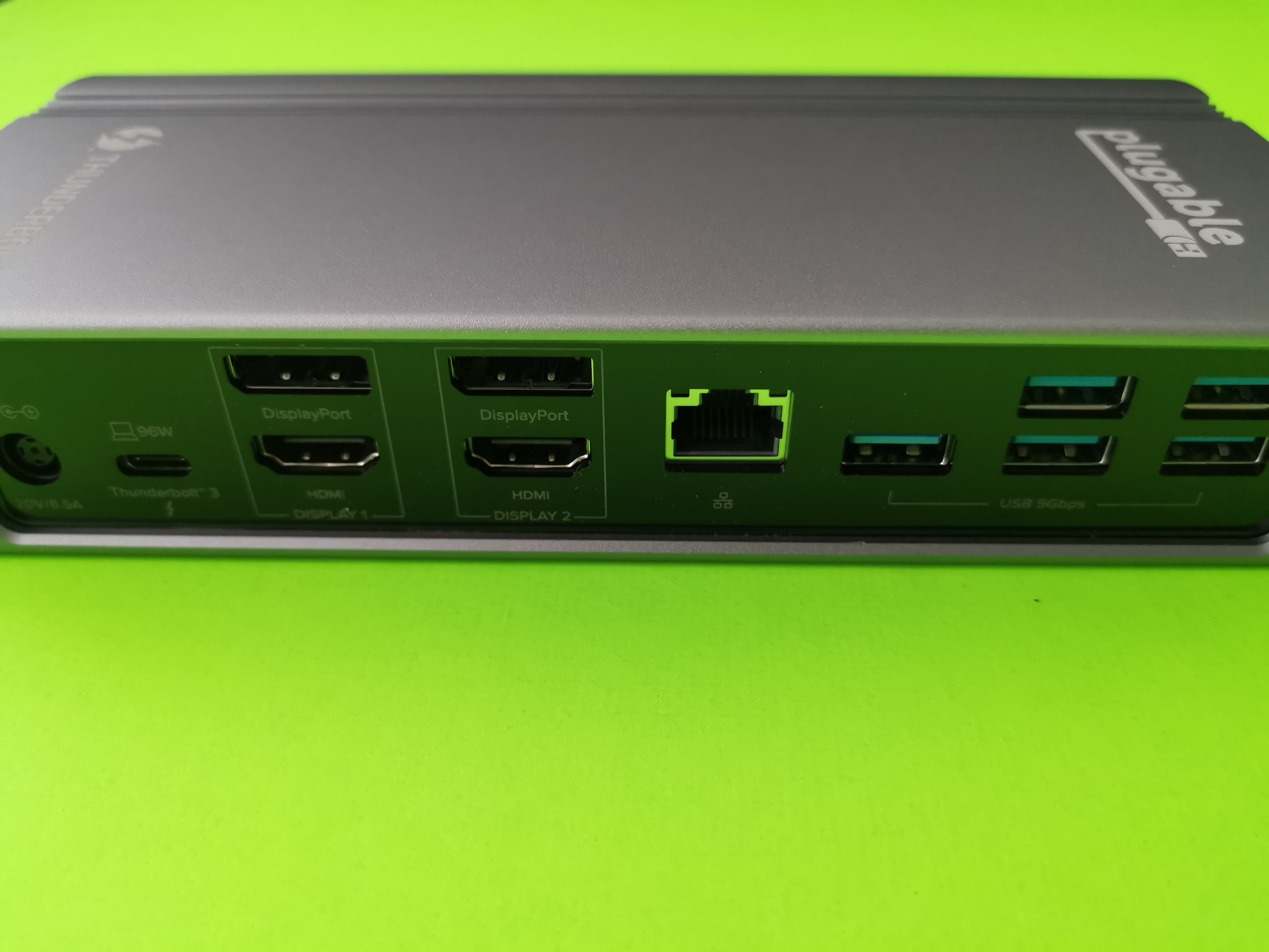 Plugable Thunderbolt 3 and USBC Docking Station with 96W Charging